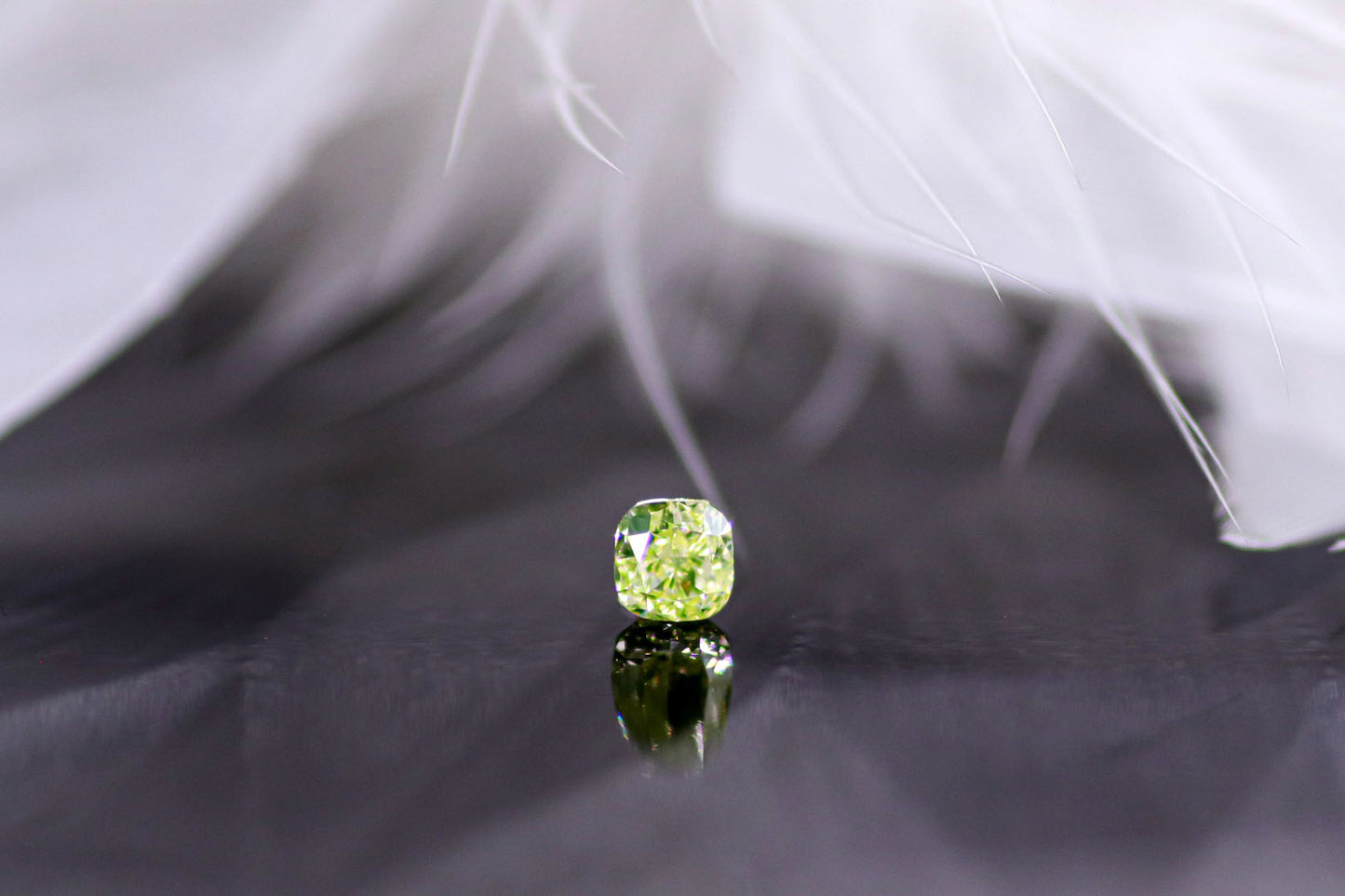 天然ファンシーグリーンイエローダイヤモンド 0.225ct