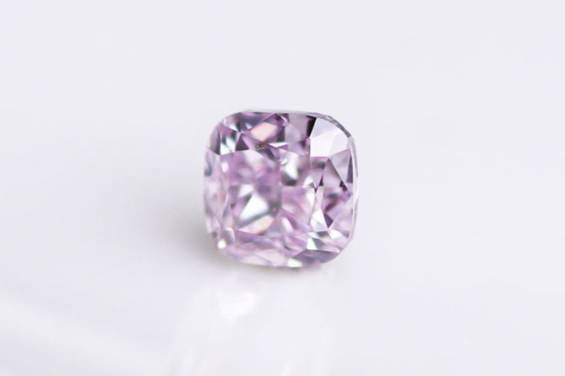 天然ファンシーパープルピンクダイヤモンド 0.161ct