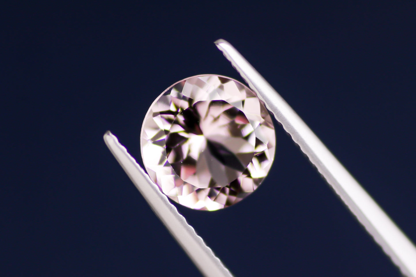 天然モルガナイト 0.360ct