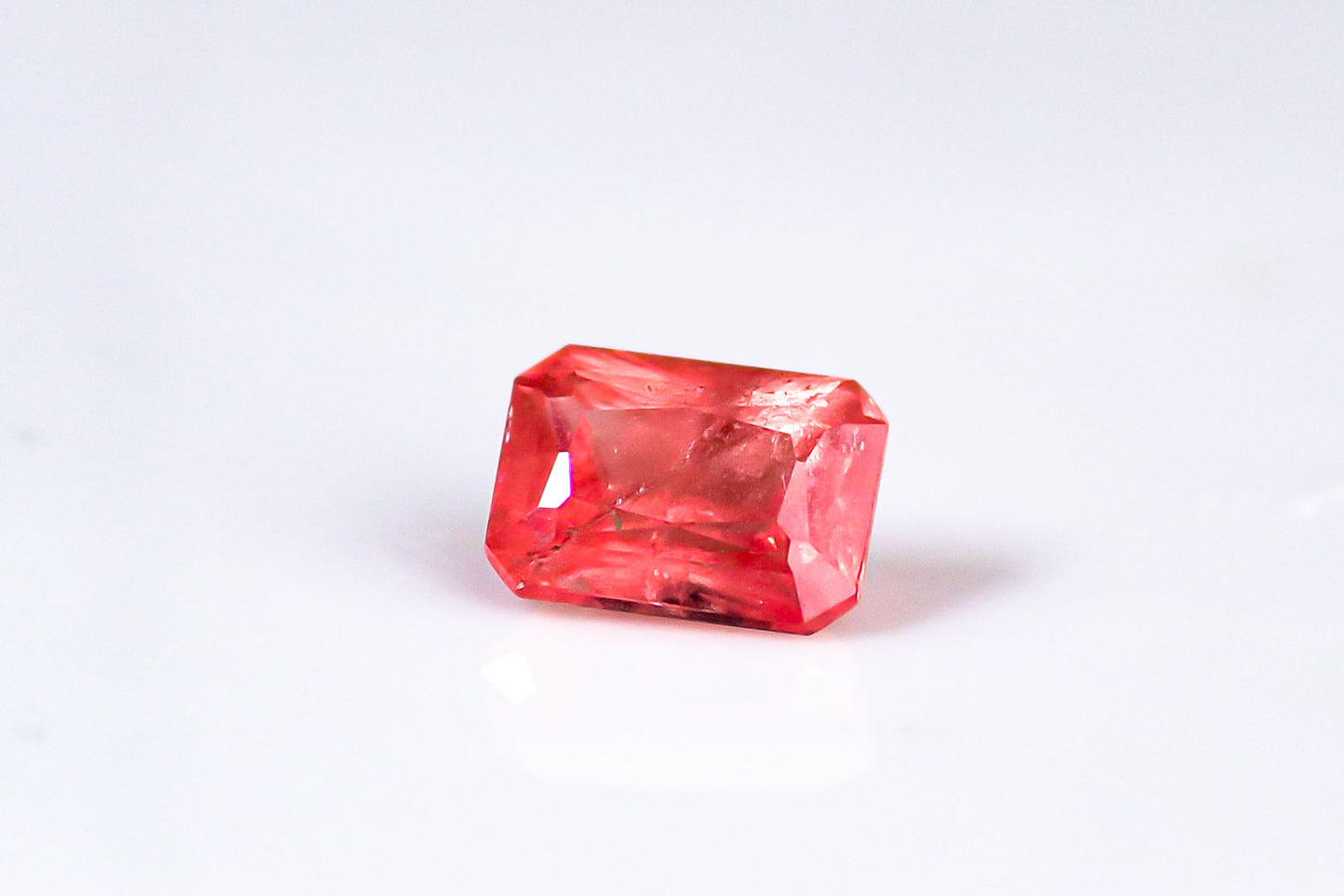 天然ロードクロサイト 2.279ct [アメリカ産]