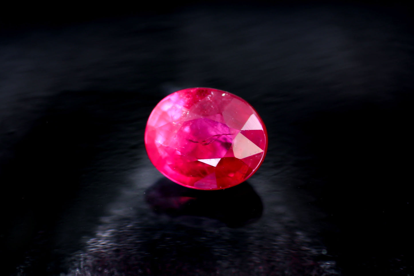 天然ルビー 0.610ct [希少グリーンランド産ルビー]