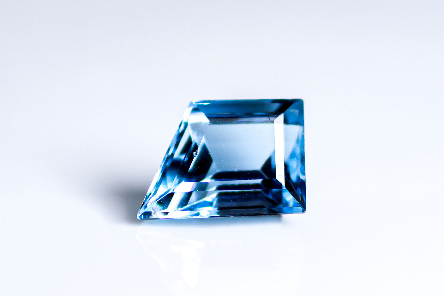 天然アクアマリン 2.230ct [ブラジル産]