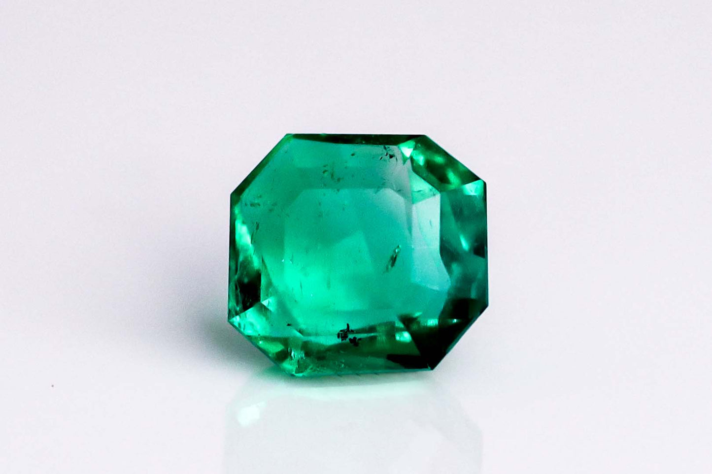 天然エメラルド 0.725ct