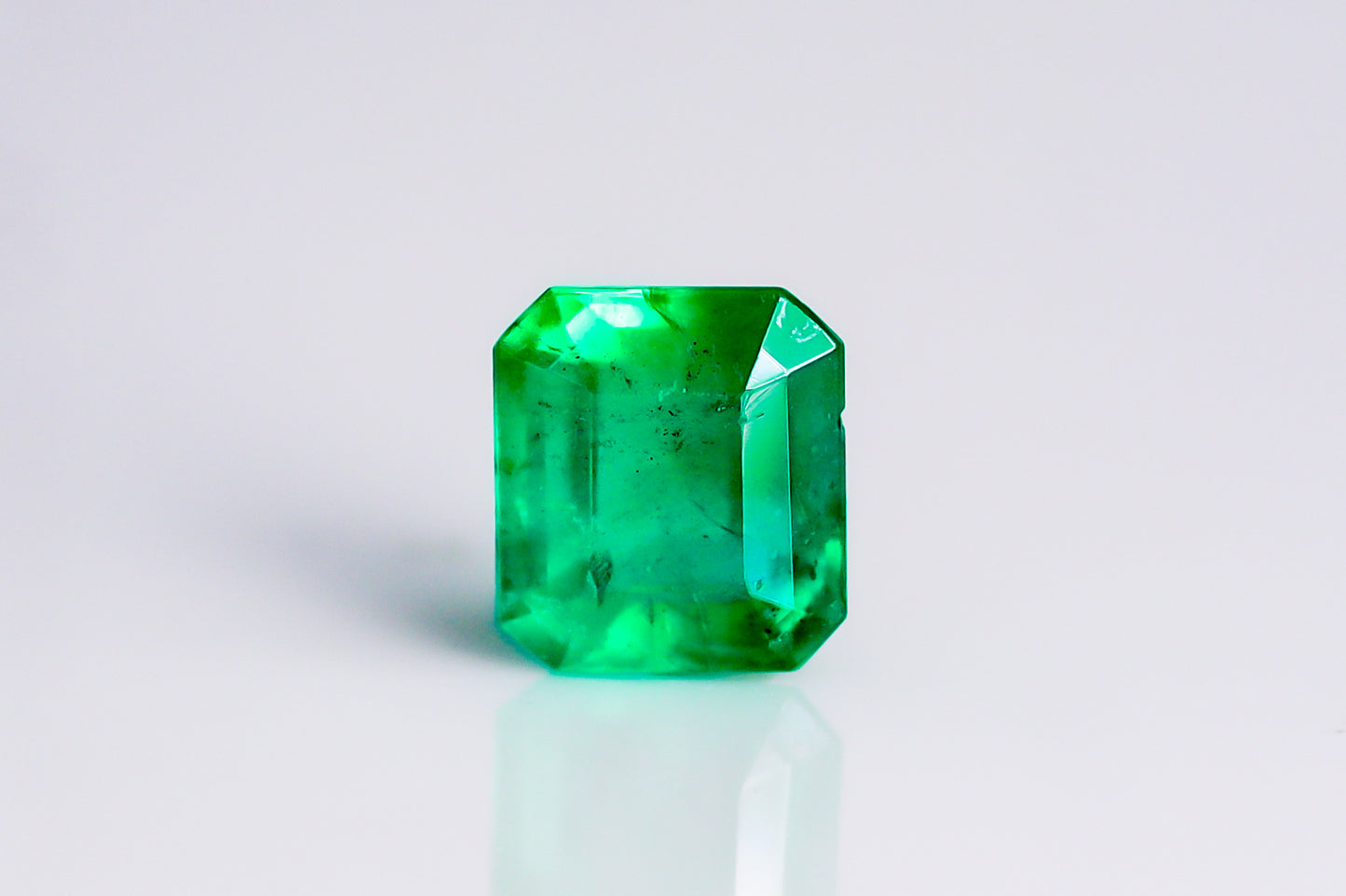 天然エメラルド 0.600ct  [コロンビア産]