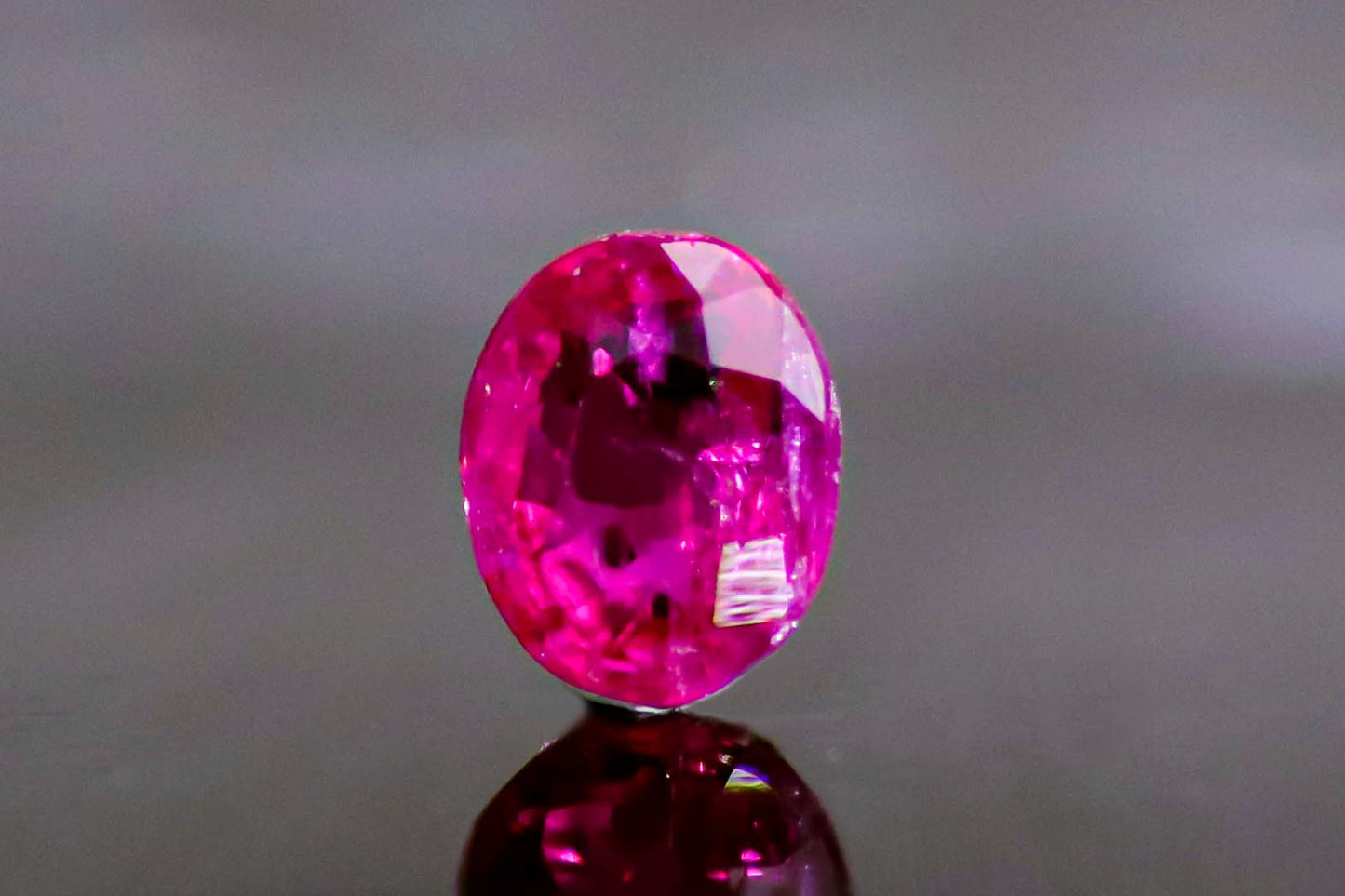 天然　レッドベリル　0.51ct