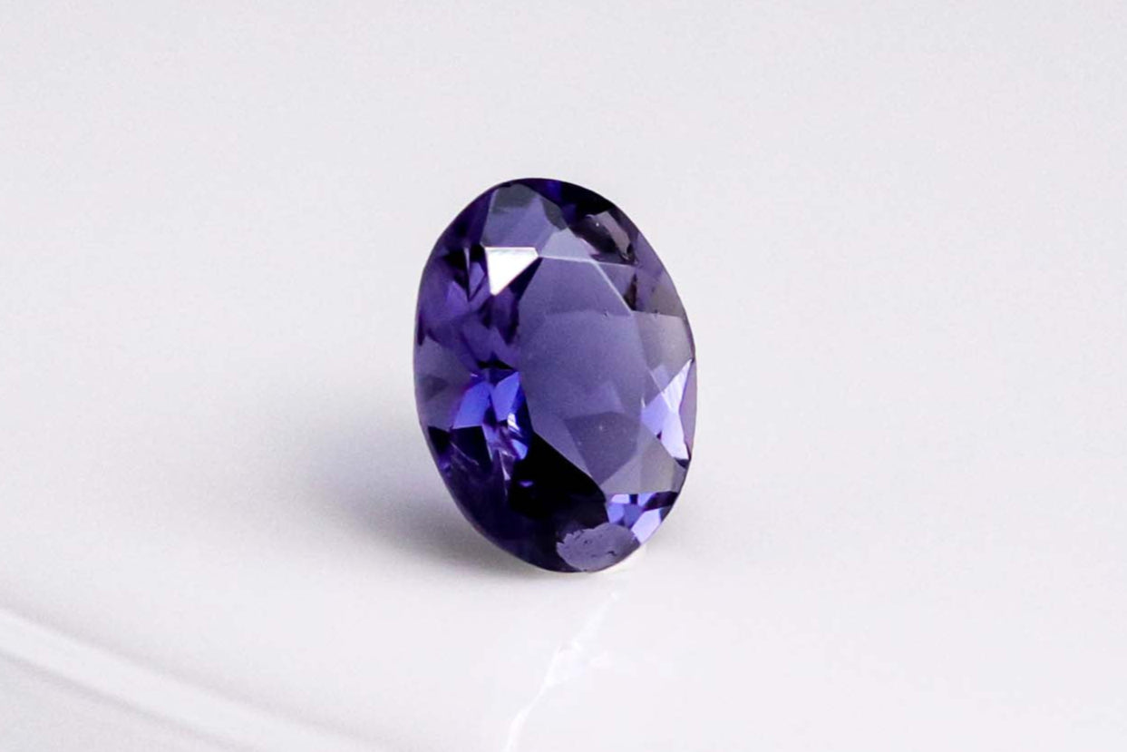 天然アイオライト 0.960ct