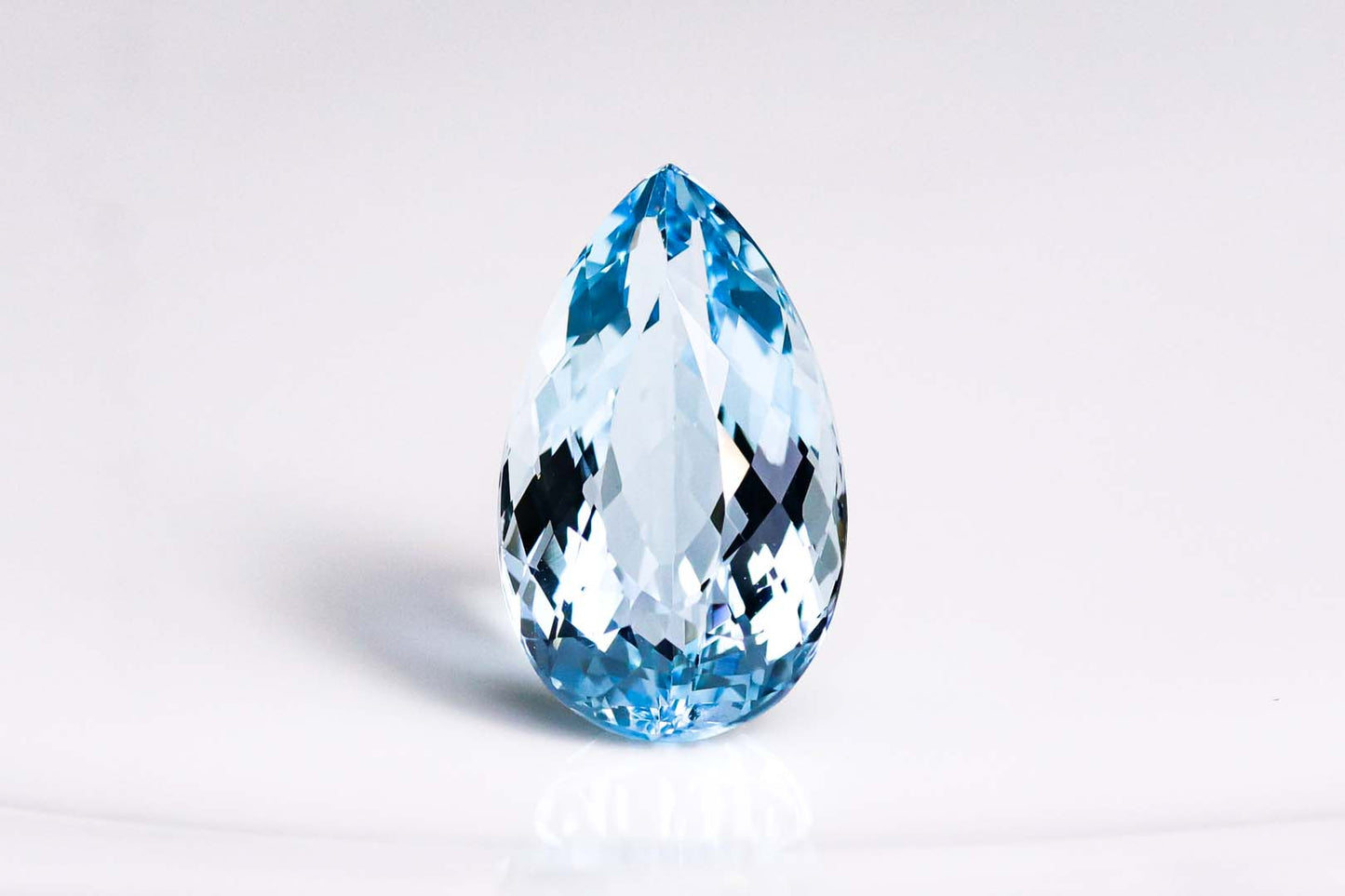 天然アクアマリン 8.150ct