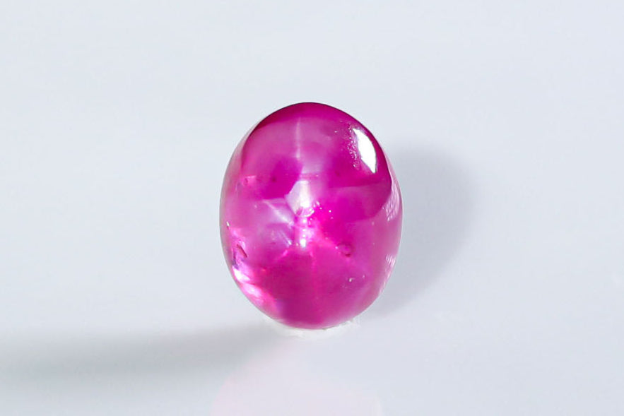 天然スタールビー 1.944ct [ミャンマー産/非加熱]