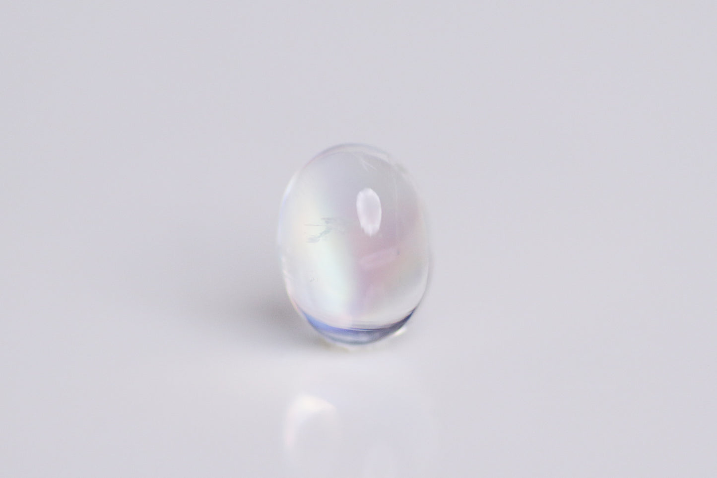 天然レインボームーンストーン 1.810ct