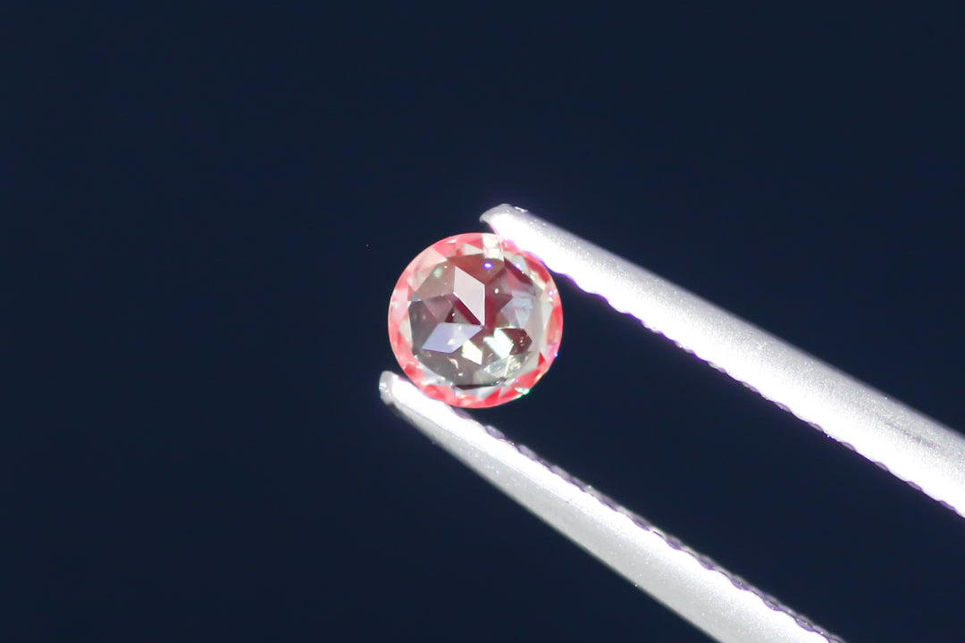 天然アレキサンドライト 希少なローズカット 0.143ct