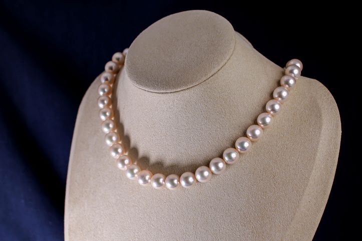 希少なあこや真珠ネックレス 9.0-9.5mm イヤリングorピアスセット 1070969