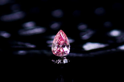 天然ファンシーピンクダイヤモンド 0.116ct 〈Fancy Intense Pink〉