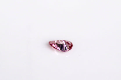 天然ファンシーピンクダイヤモンド 0.116ct 〈Fancy Intense Pink〉