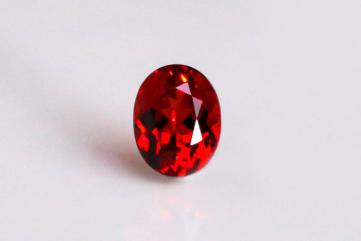 天然レッドスピネル 0.326ct