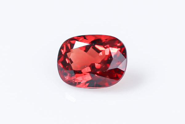 【SOLD OUT】天然レッドスピネル 0.640ct [ベトナム産]