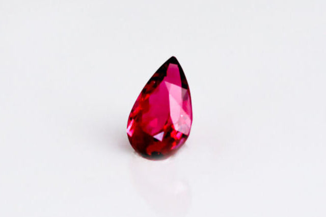 天然レッドスピネル 0.380ct