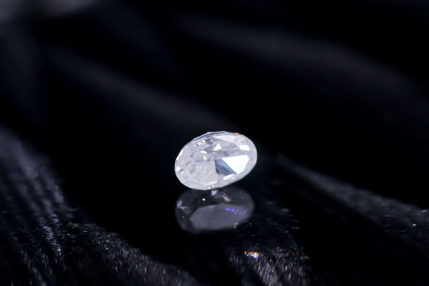 天然ファンシーホワイトダイヤモンド 0.523ct