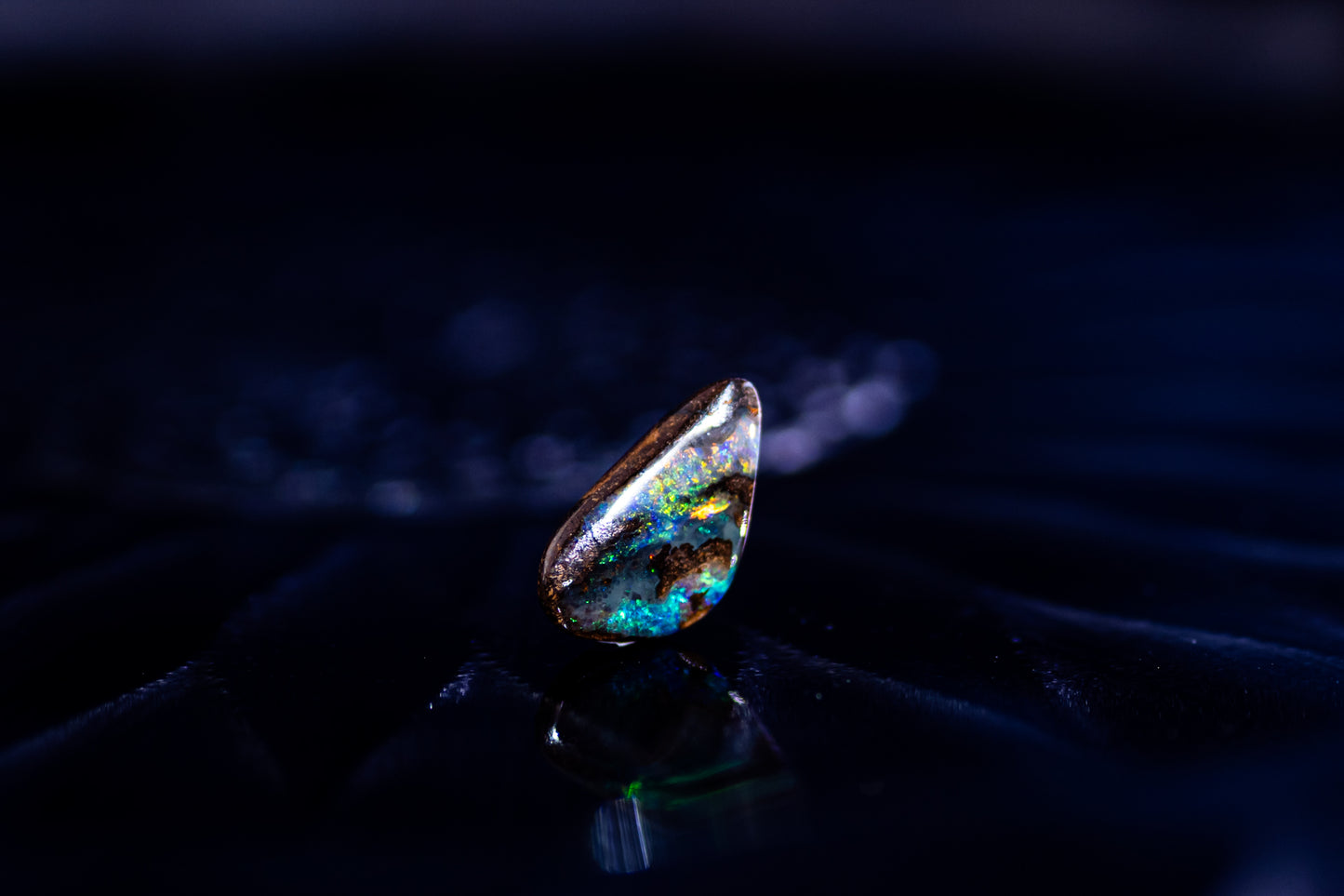 天然ボルダーオパール 4.812ct