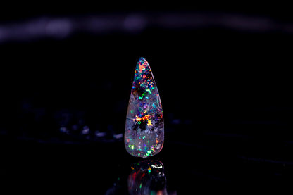 天然ボルダーオパール 8.310ct