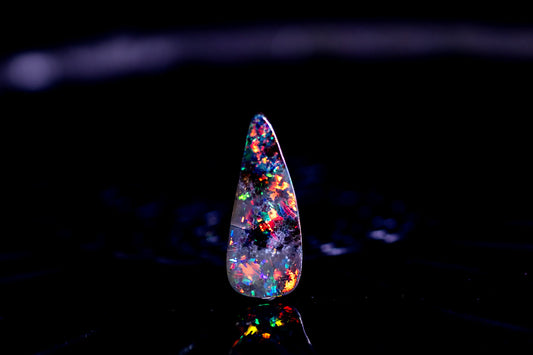 天然ボルダーオパール 8.310ct