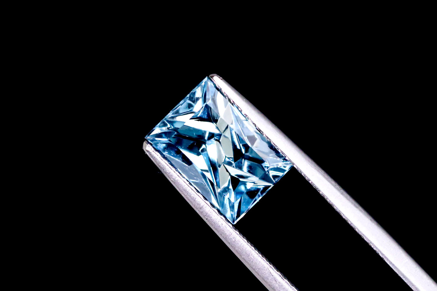 天然アクアマリン 2.493ct [ドイツカット]