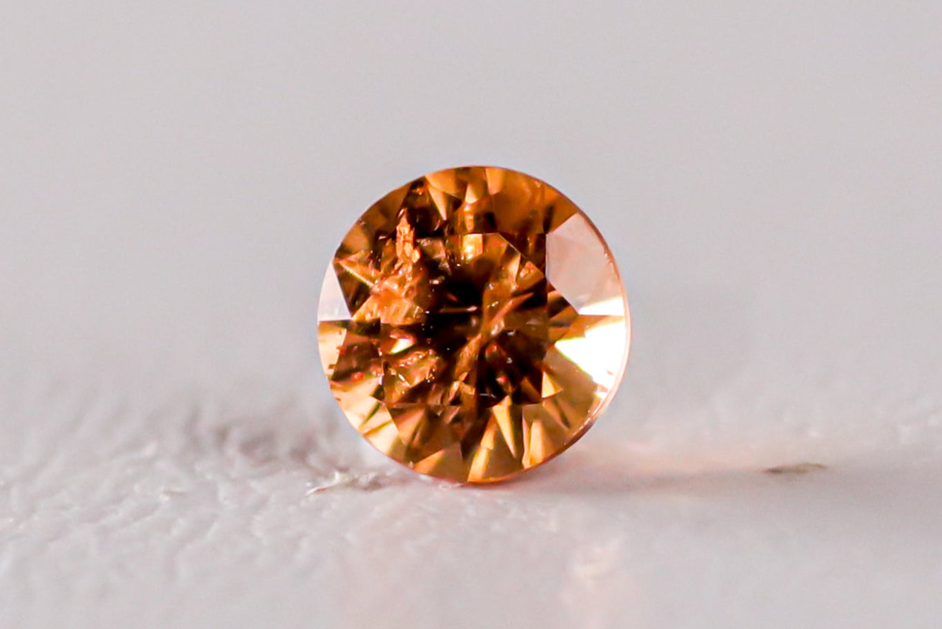 天然スぺサルティンガーネット 0.607ct