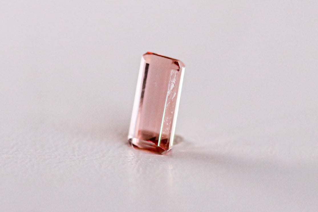 天然インペリアルトパーズ 1.630ct