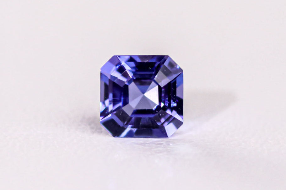 天然タンザナイト 1.060ct