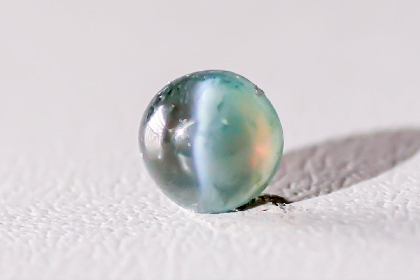天然アレキサンドライト キャッツアイ 0.595ct [ブラジル産]