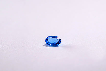 天然アウィナイト 0.105ct