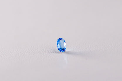 天然アウィナイト 0.105ct