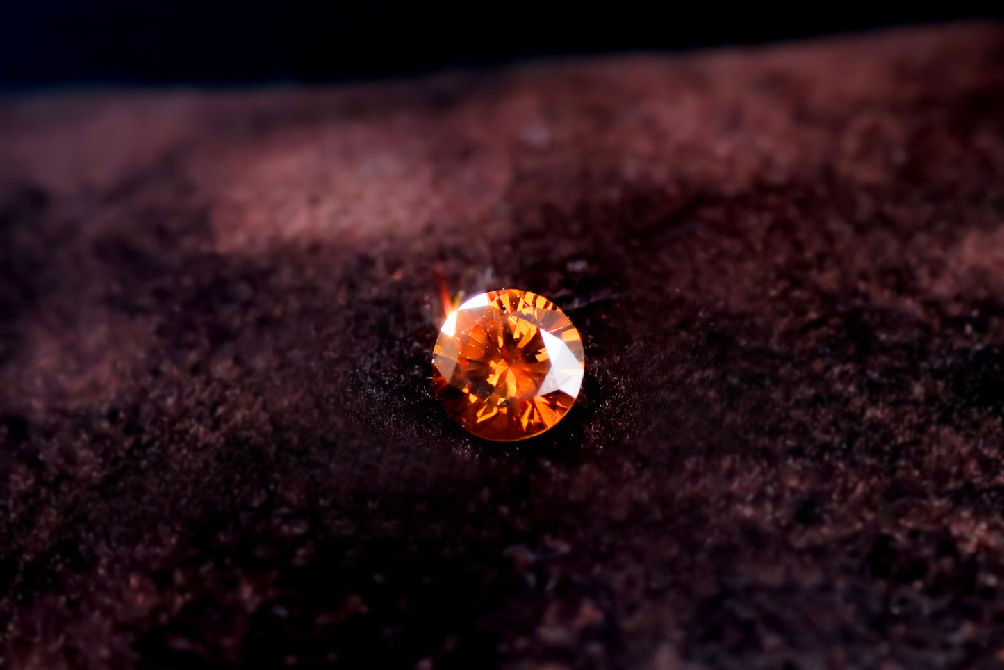 天然ファンシーオレンジダイヤモンド 0.395ct ＜Fancy Deep Yellowish Orange＞