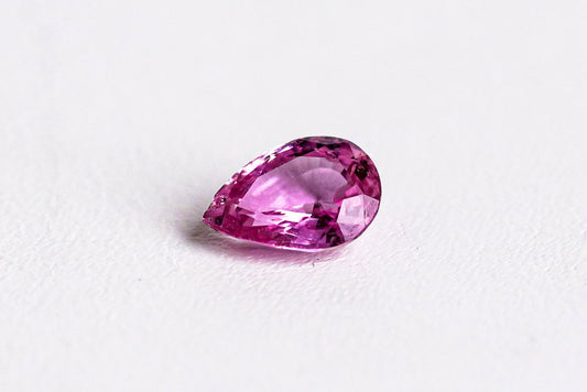 天然ピンクサファイア 0.860ct [マダガスカル産]