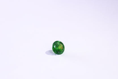 天然デマントイドガーネット 0.840ct［ウラル産]