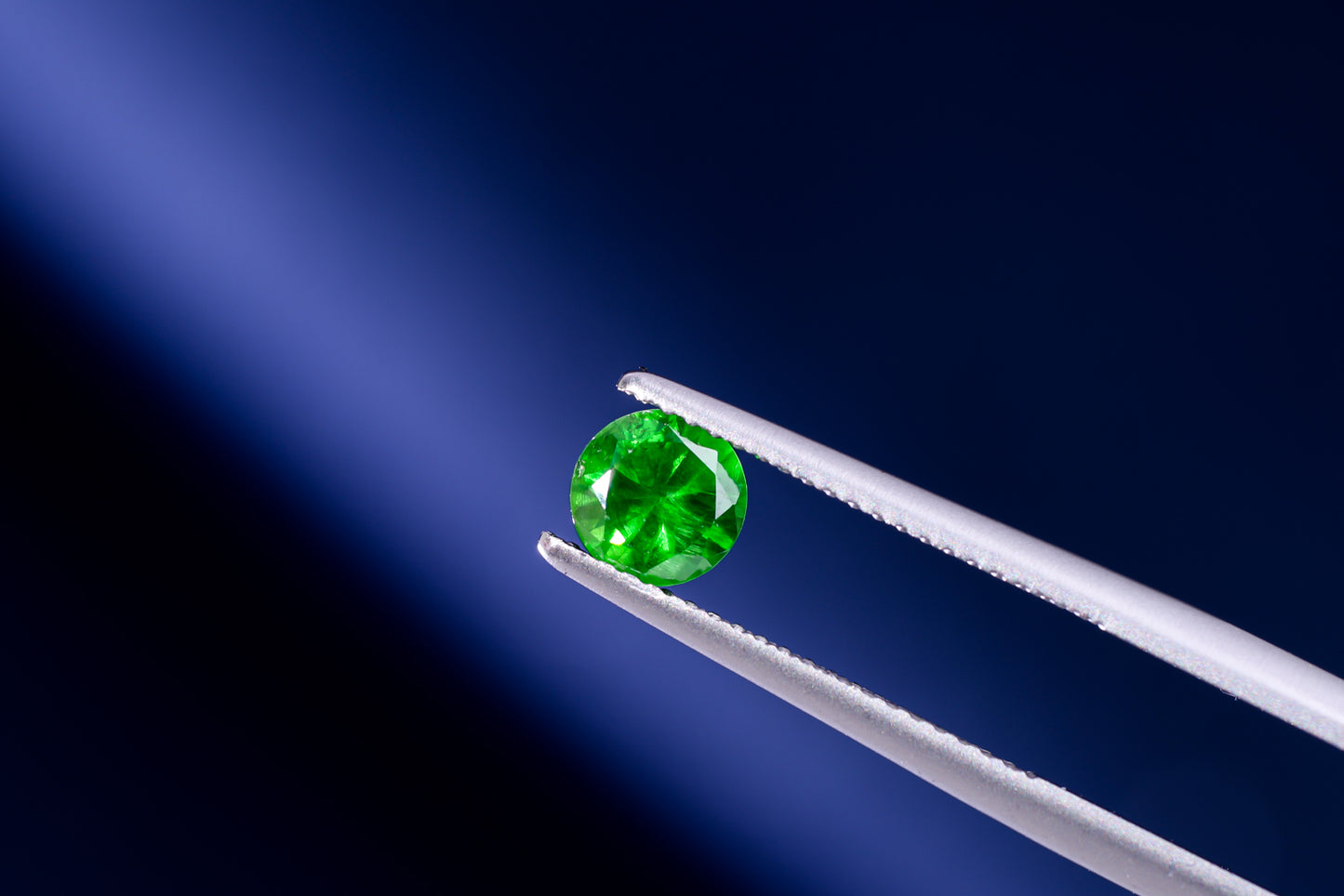 天然デマントイドガーネット 0.840ct［ウラル産]