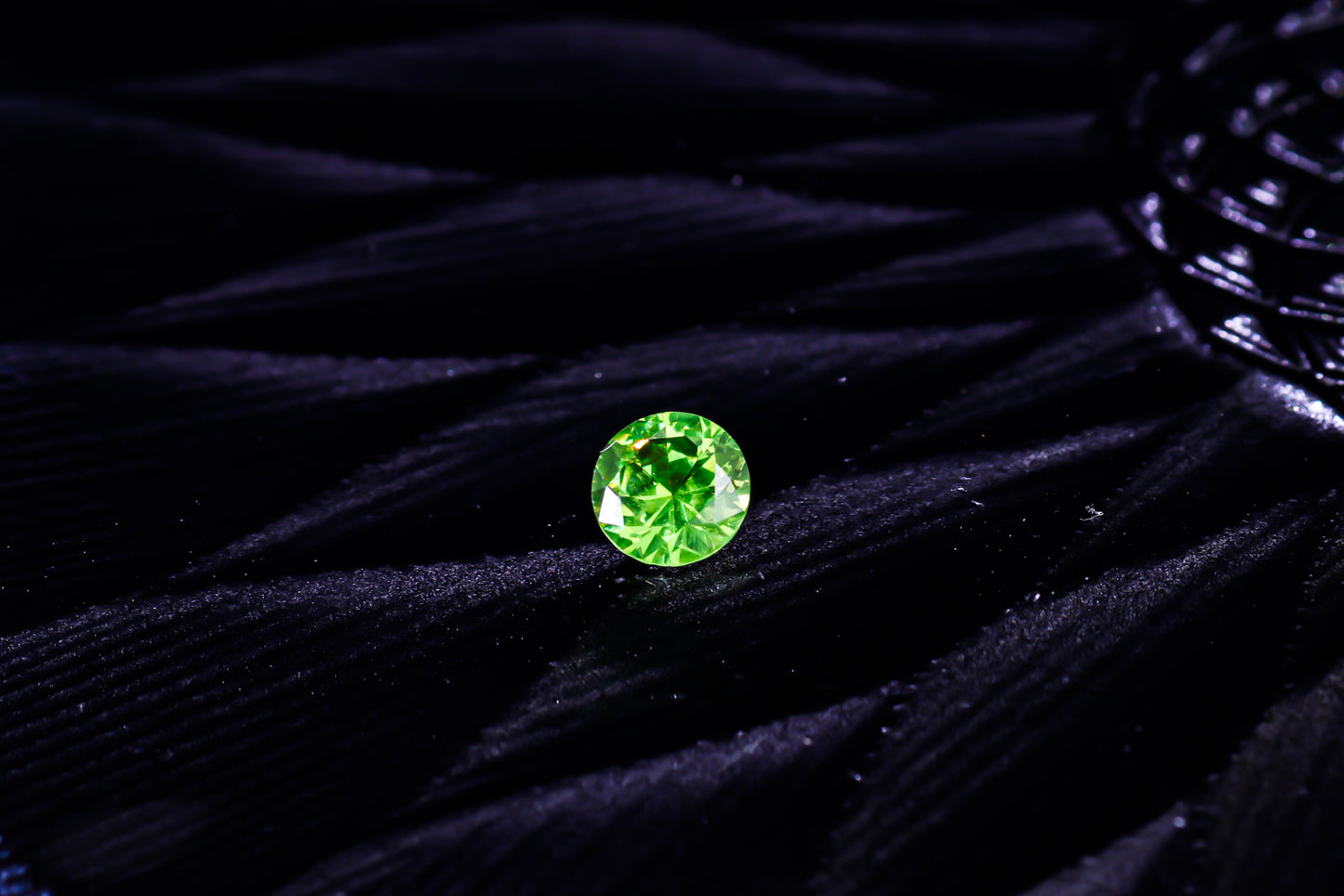 天然デマントイドガーネット 1.410ct［ウラル産]
