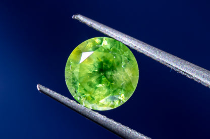 天然デマントイドガーネット 1.940ct［ウラル産]