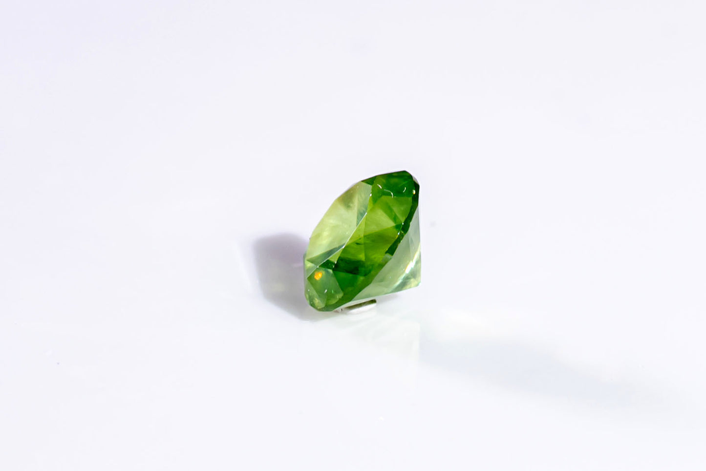 天然デマントイドガーネット 1.940ct［ウラル産]