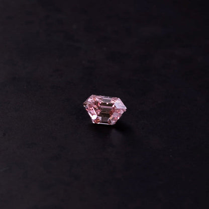 【SOLD OUT】天然ファンシーピンクダイヤモンド 0.126ct  ＜Vivid Pink＞