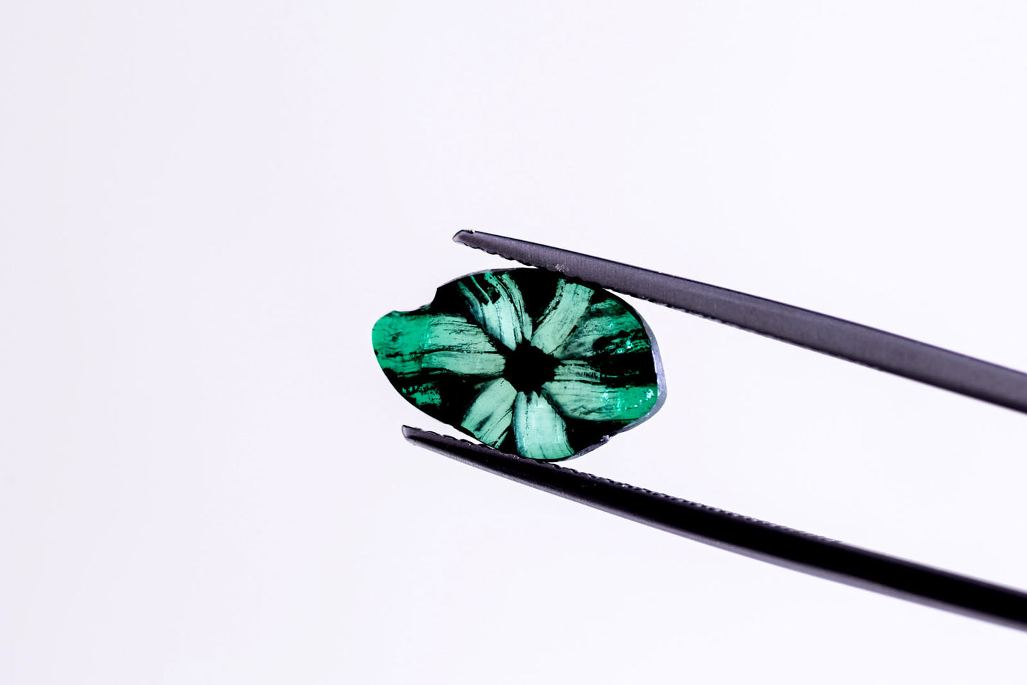 天然トラピッチェエメラルド 2.08ct