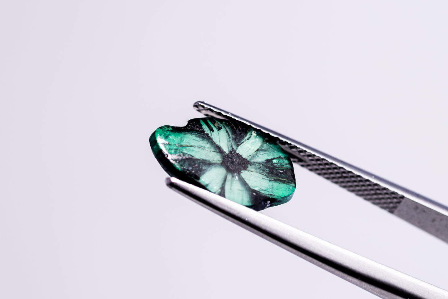 天然トラピッチェエメラルド 2.08ct