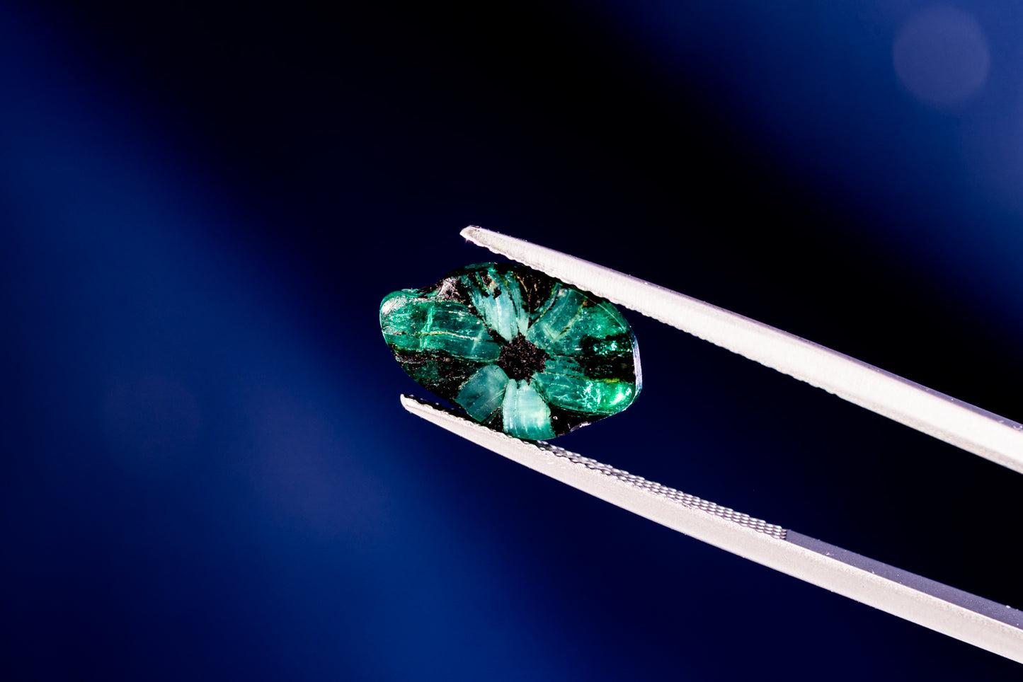 天然トラピッチェエメラルド 2.08ct