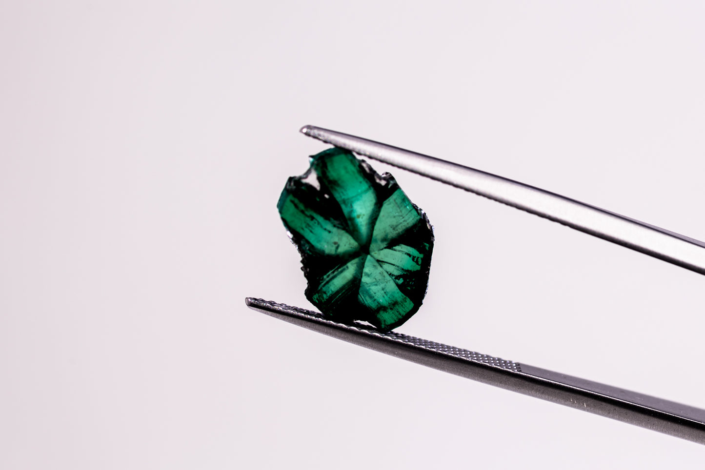 天然トラピッチェエメラルド 2.38ct