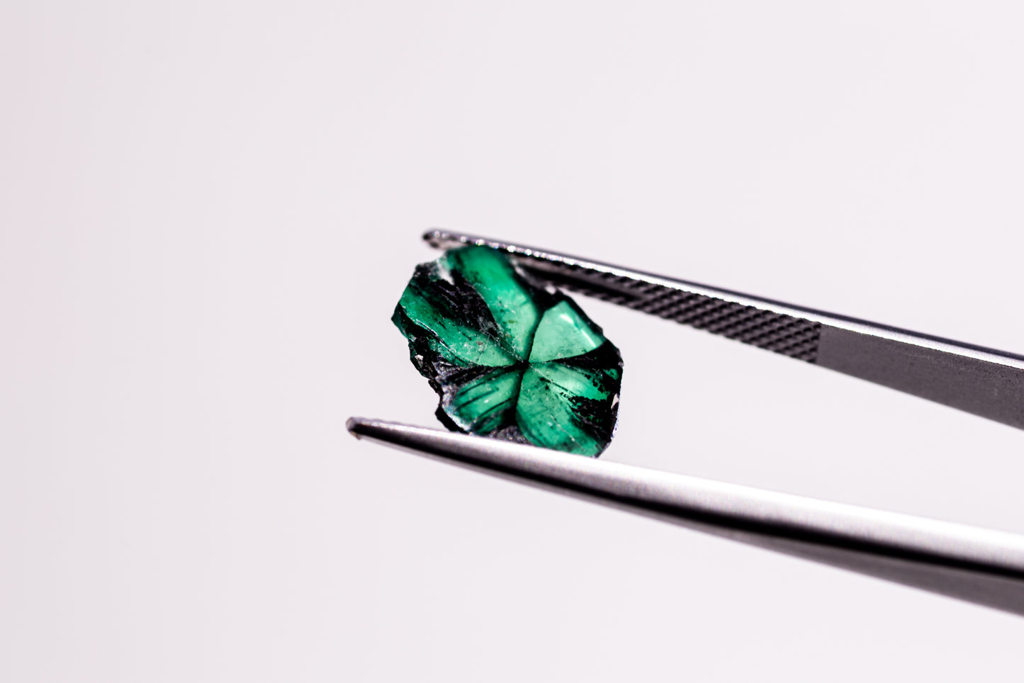 天然トラピッチェエメラルド 2.38ct