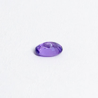 天然ラベンダーサファイア 0.630ct〈非加熱〉 ルース｜J.C.BAR