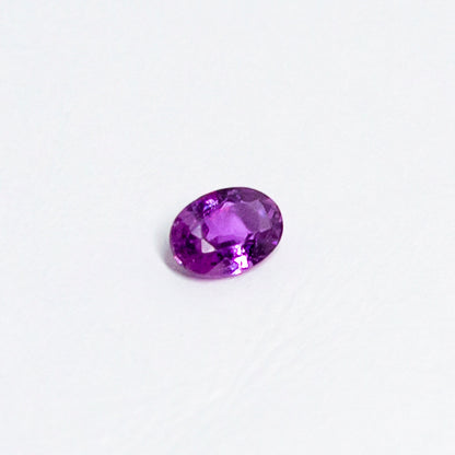 天然ラベンダーサファイア 0.580ct〈非加熱〉 ルース｜J.C.BAR