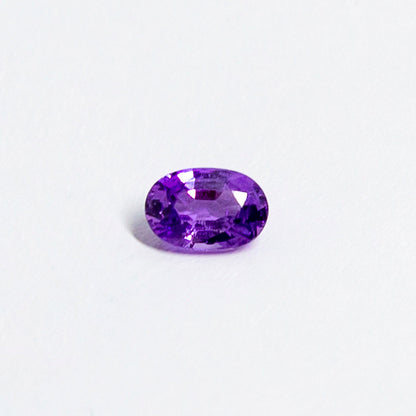 天然ラベンダーサファイア 0.640ct〈非加熱〉 ルース｜J.C.BAR