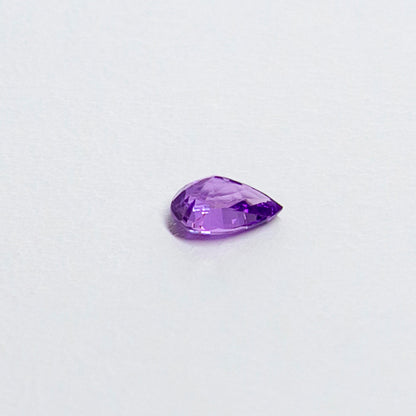 天然ラベンダーサファイア 0.540ct〈非加熱〉 ルース｜J.C.BAR