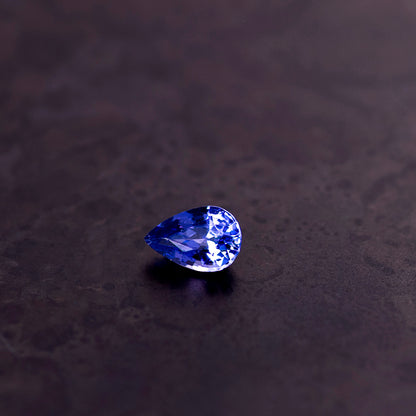 天然ラベンダーサファイア 0.560ct〈非加熱〉 ルース｜J.C.BAR