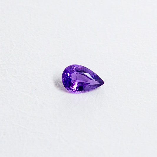 天然ラベンダーサファイア 0.480ct〈非加熱〉 ルース｜J.C.BAR